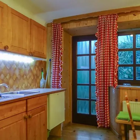 Beautiful In W/ Wifi, Outdoor Swimming Pool And 1 Bedrooms Apartman